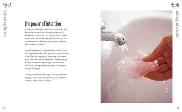 6-11 Crystals Books Holistic Spaces : 108 ways to create a mindful and peaceful home