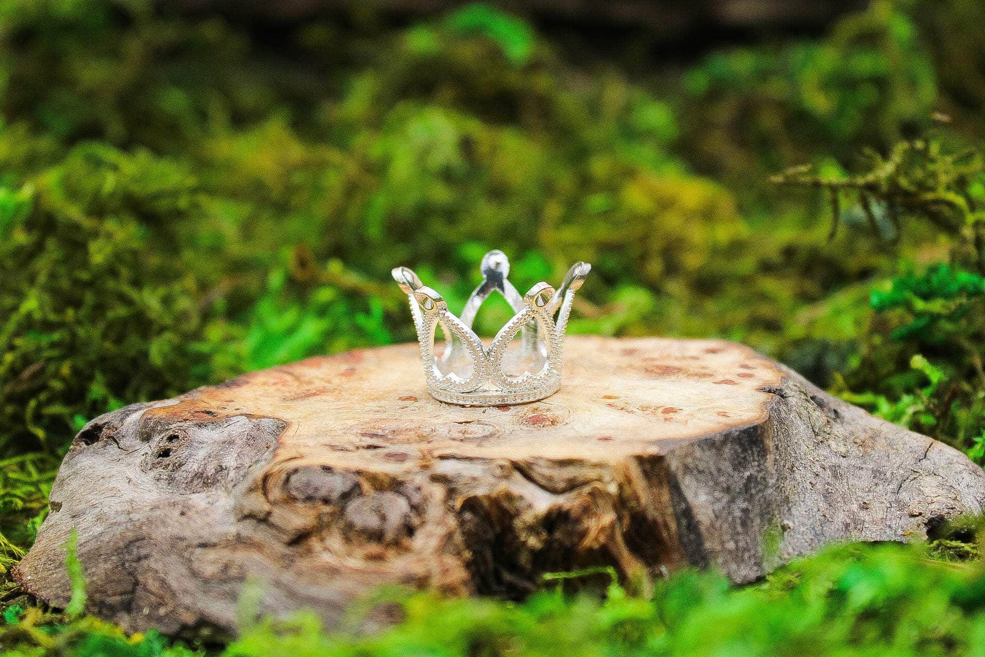 6-11 Crystals Crystal, decor Crown Sphere Holder Crown Sphere Holder