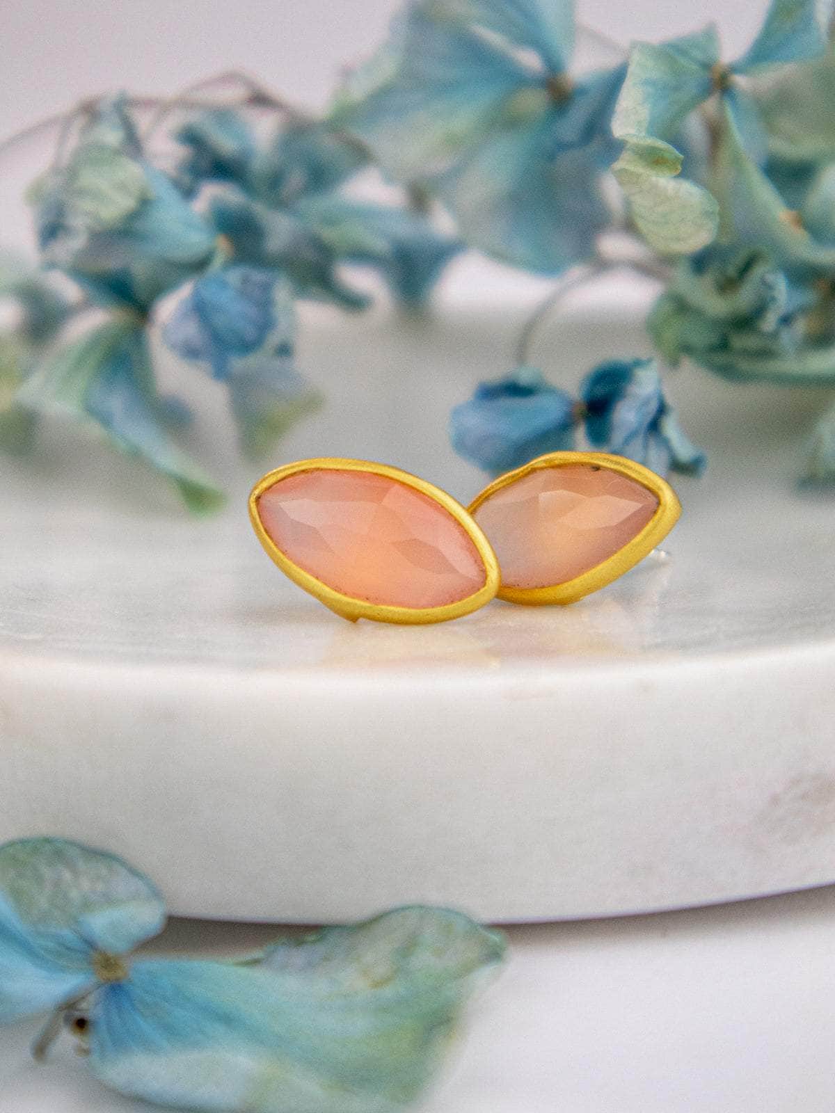 Ash & Rose earrings Mila Leaf Earrings - Gold Mila Leaf Earrings - Gold