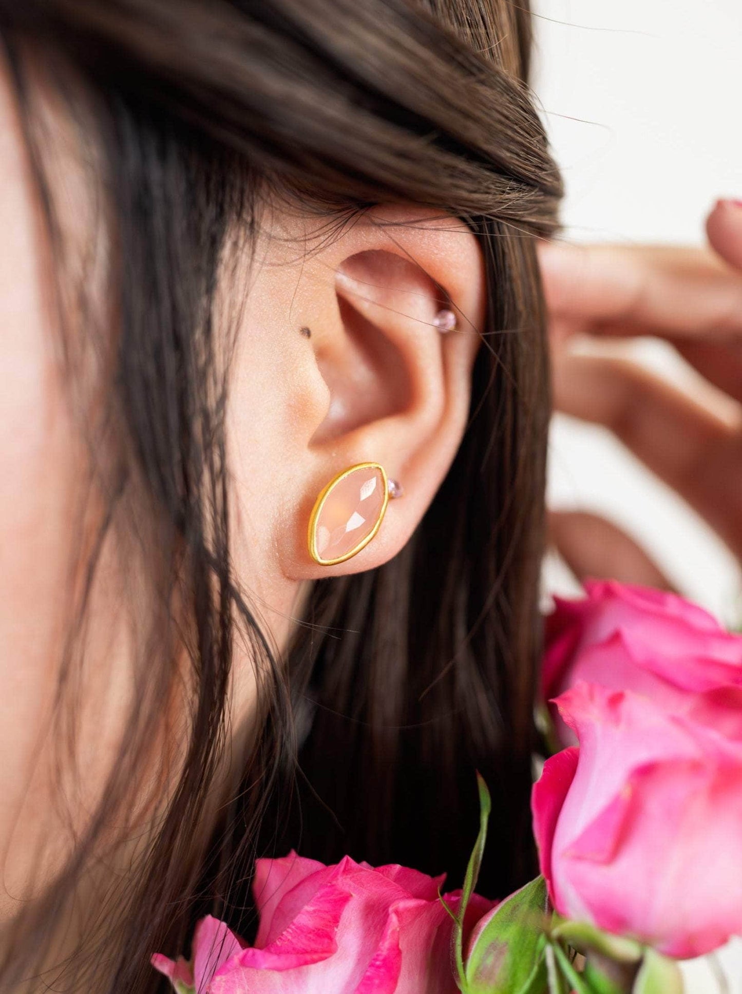 Ash & Rose earrings Mila Leaf Earrings - Gold Mila Leaf Earrings - Gold