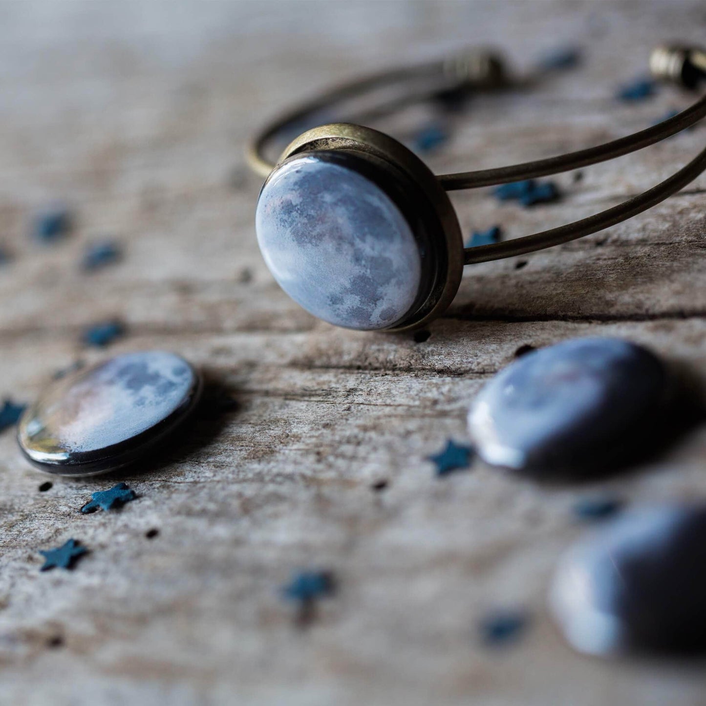 Yugen Handmade Bracelet Antique Bronze Tone Interchangeable Moon Phase Cuff Bracelet Interchangeable Moon Phase Cuff Bracelet