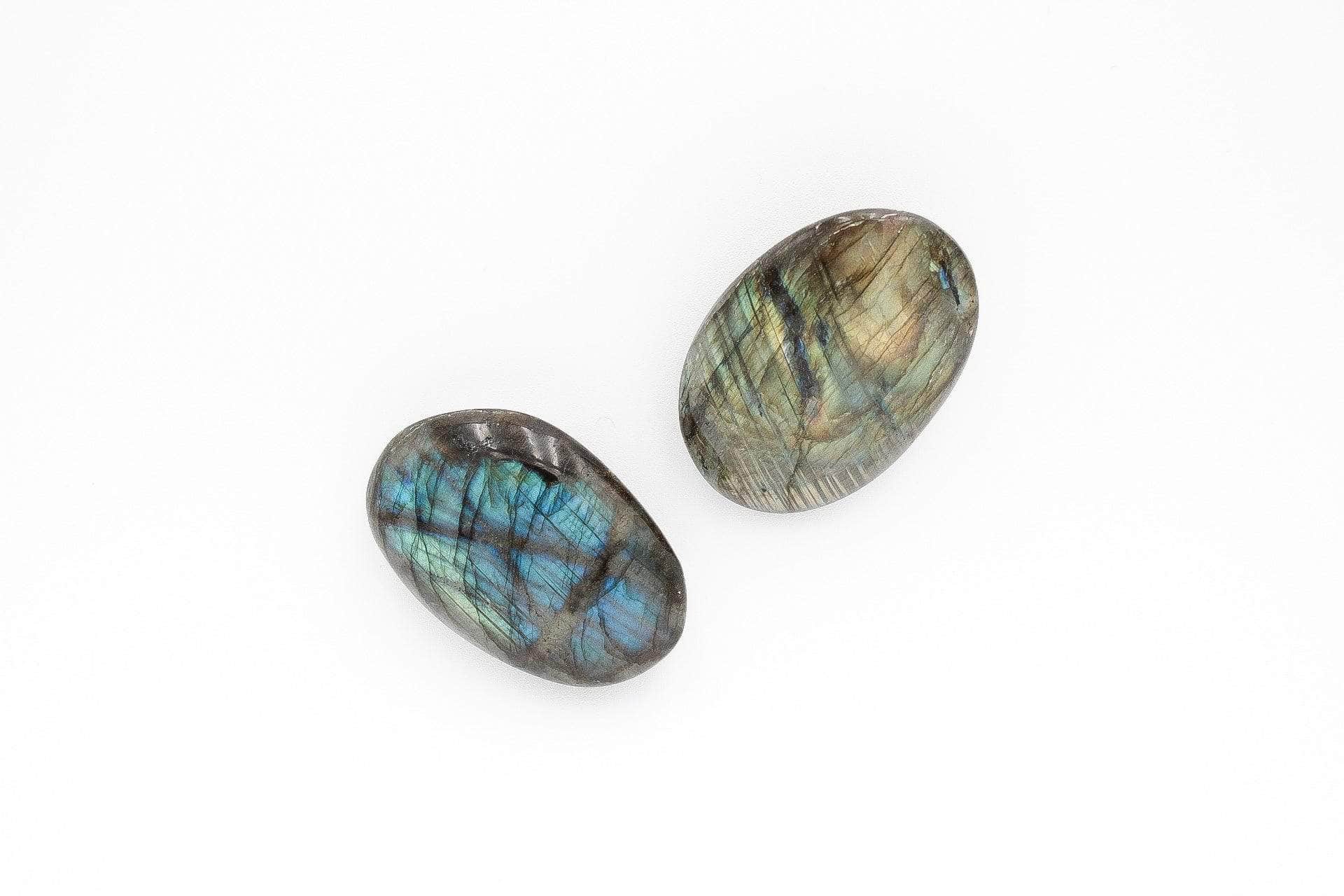 6-11 Crystals Crystal Labradorite Palm Stone (lb-01) 1.75" x 2.5"