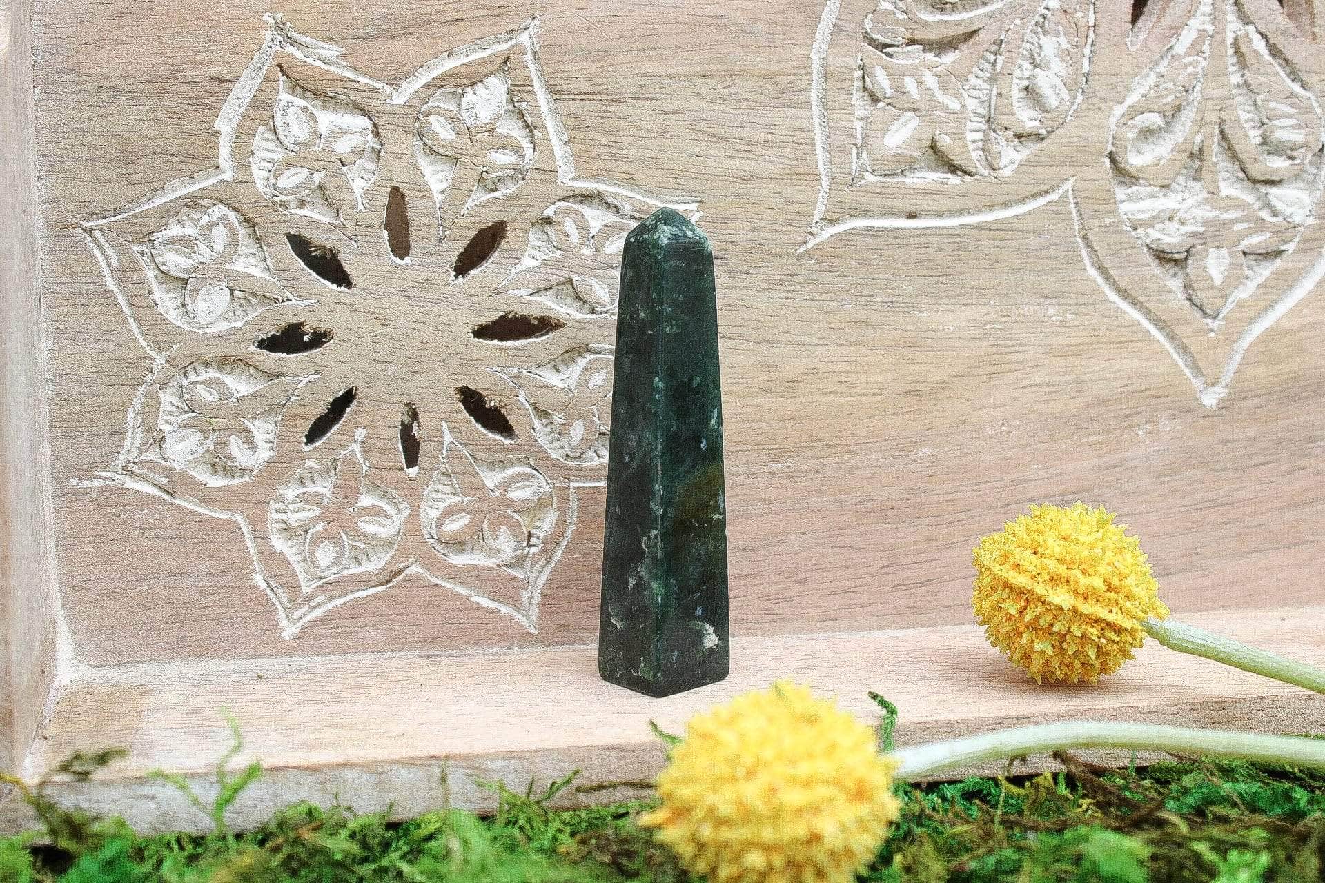 6-11 Crystals Crystal Nephrite Jade Mini Towers