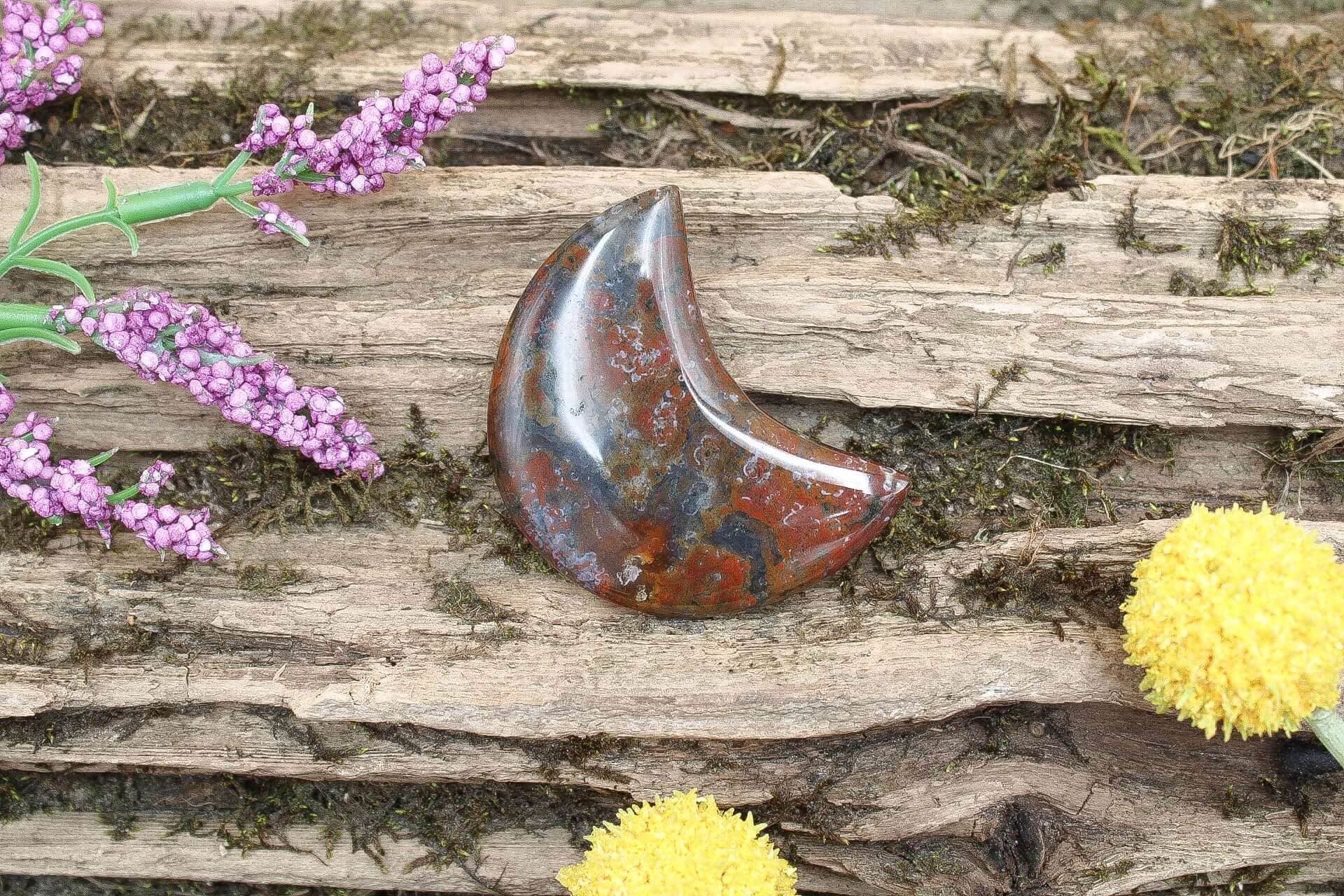 6-11 Crystals Crystal Plume Agate Moon (mn-04)