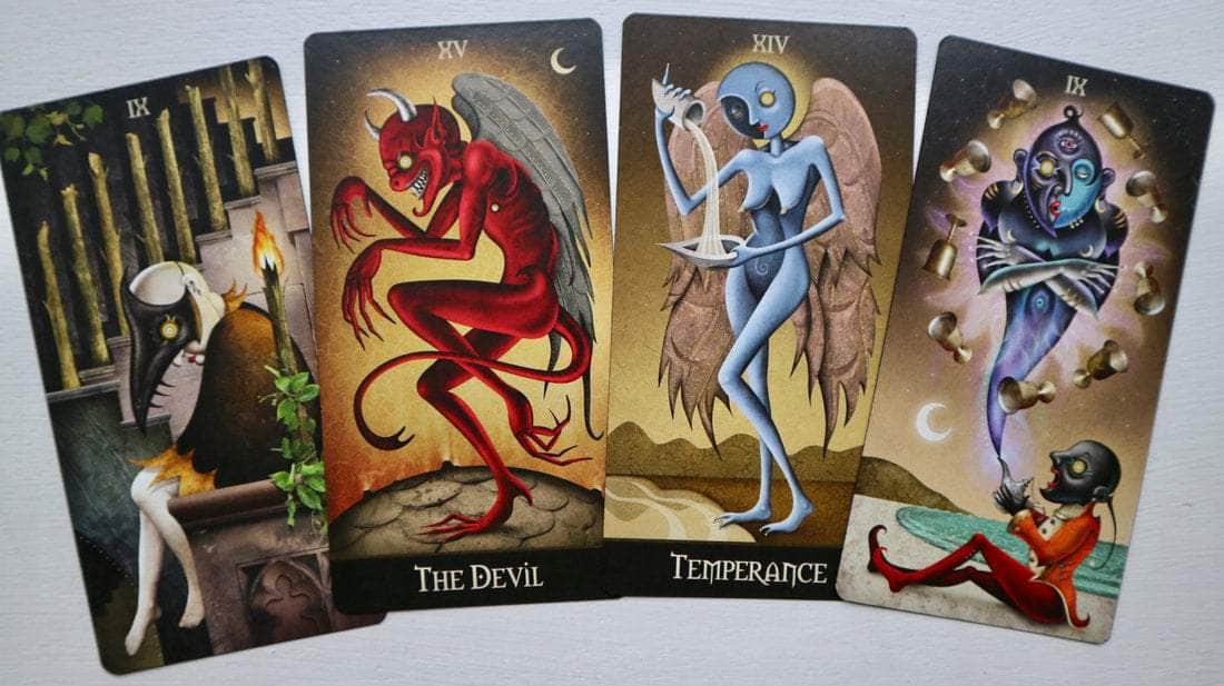 6-11 Crystals Divination Deviant Moon Tarot Deck