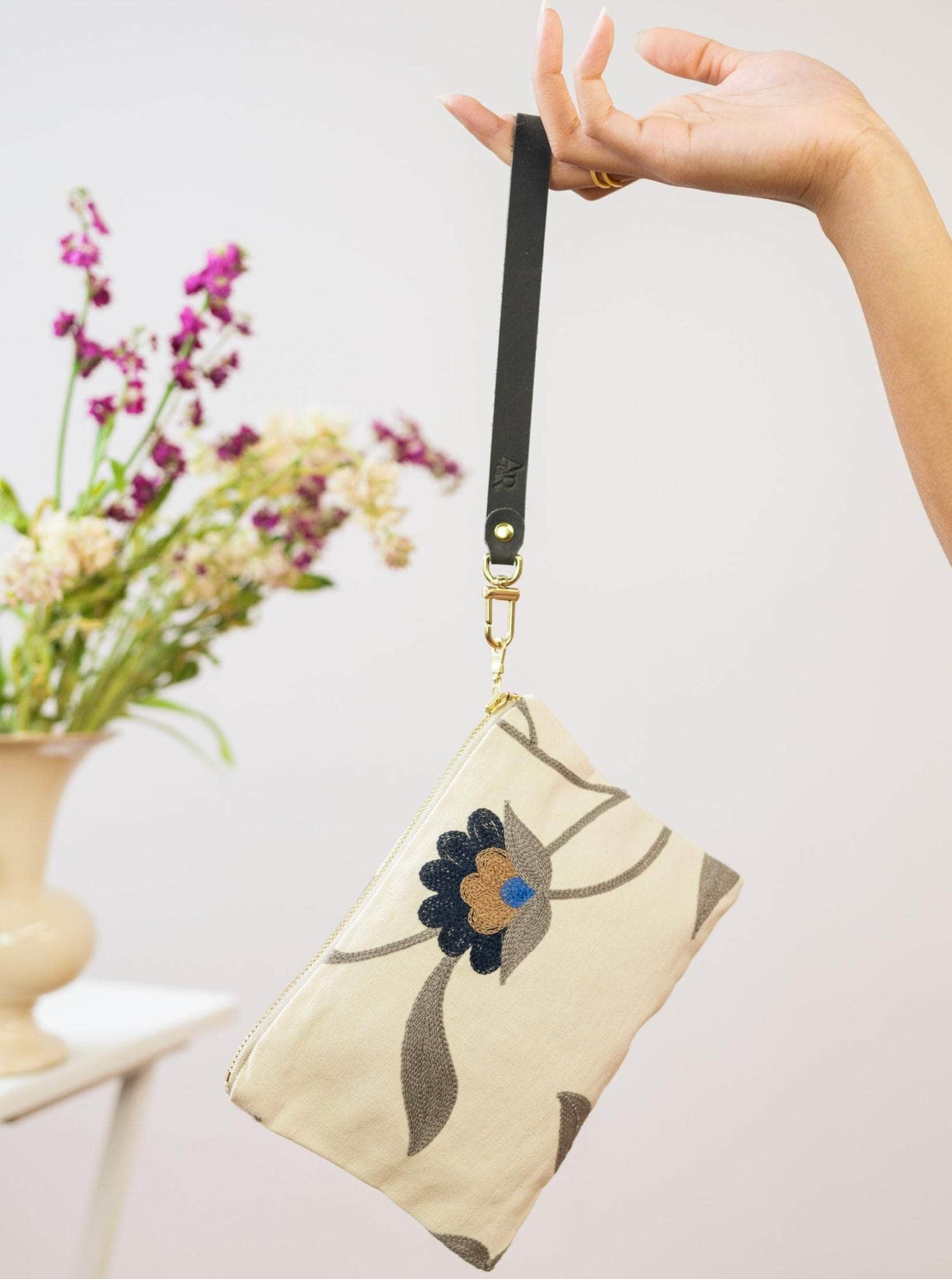 Ash & Rose Blue Poppy Wristlet Purse Blue Poppy Wristlet Purse