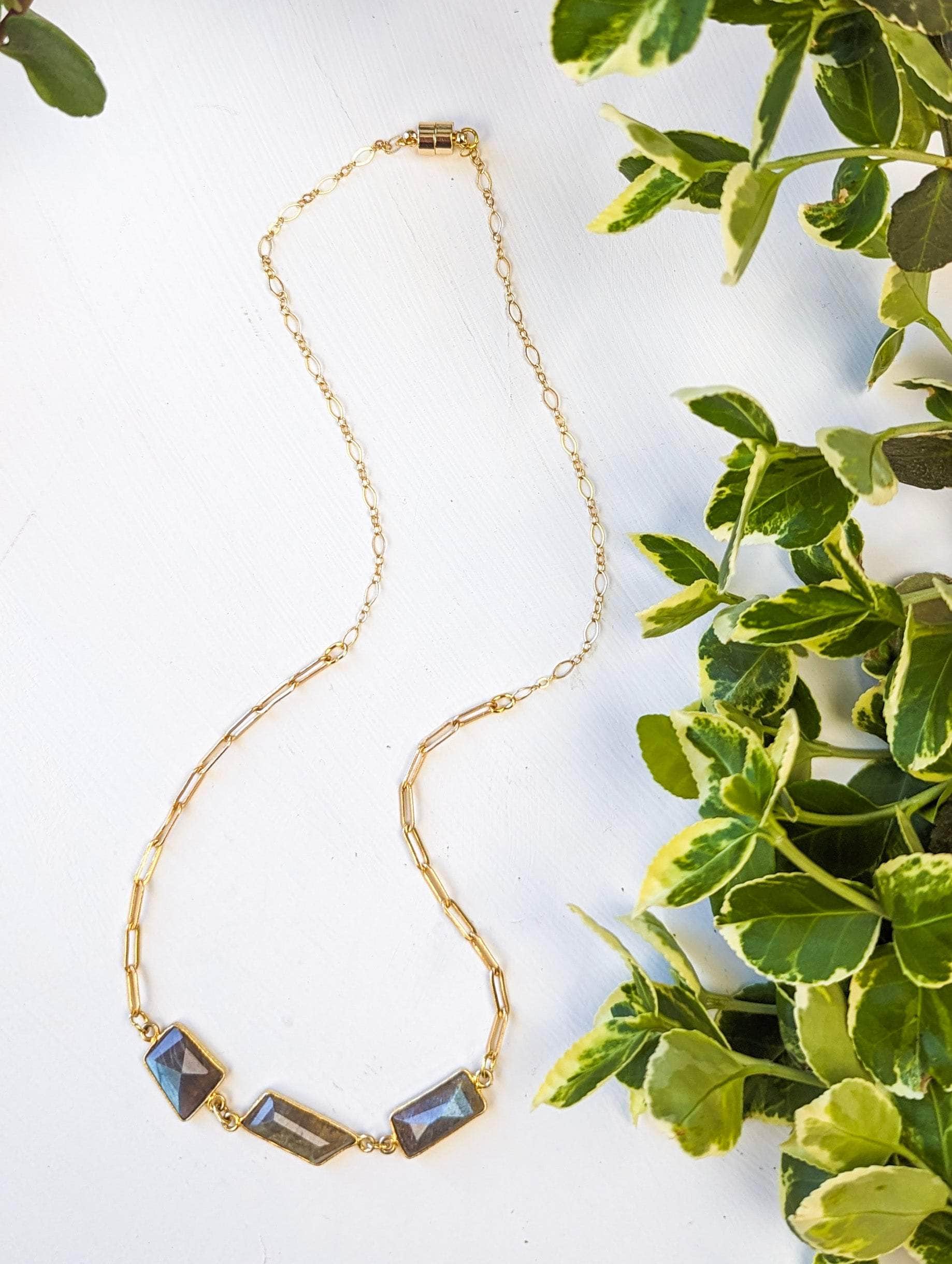 Ash & Rose Necklaces Geo Labradorite Magnetic Necklace Geo Labradorite Magnetic Necklace