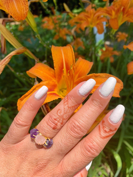 Ash & Rose ring 7 Amethyst/Rose Quartz Cluster Ring - Gold Amethyst/Rose Quartz Cluster Ring - Gold
