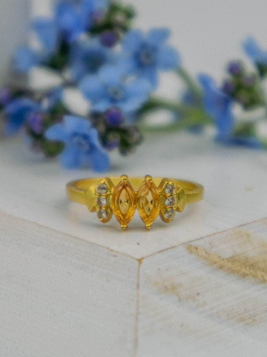 Ash & Rose ring Citrine / 4 Bitty Leaf Ring Bitty Leaf Ring