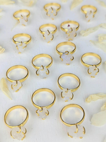 Ash & Rose Rings Gold / 7 Raw Moonstone Prong Ring Raw Moonstone Prong Ring