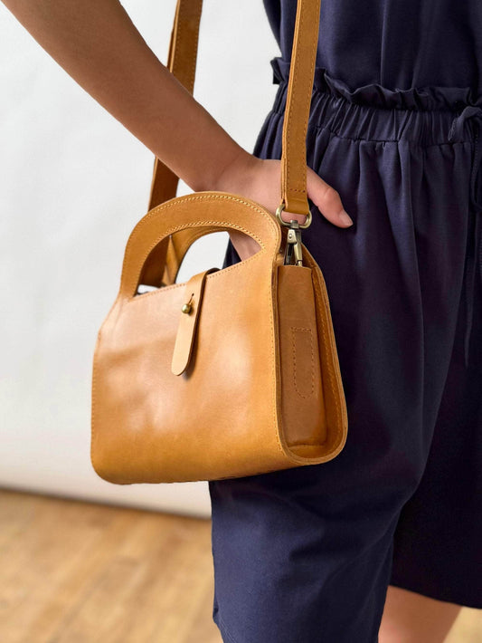 Purse & Clutch Handbags Caramel Clutch Crossbody Clutch Crossbody