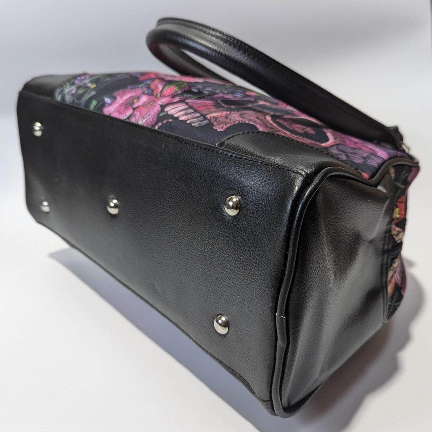 The Original Underground Purse Skulls and Flowers Purse Skulls and Flowers Purse